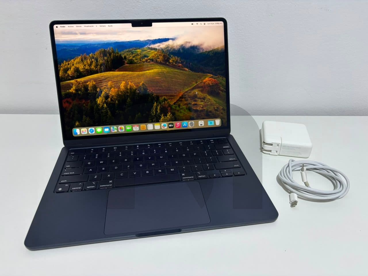 MacBook Air M2 13